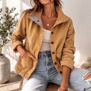 Toad&Co Women's Tan Utility Jacket with Button Front and Patch Pockets